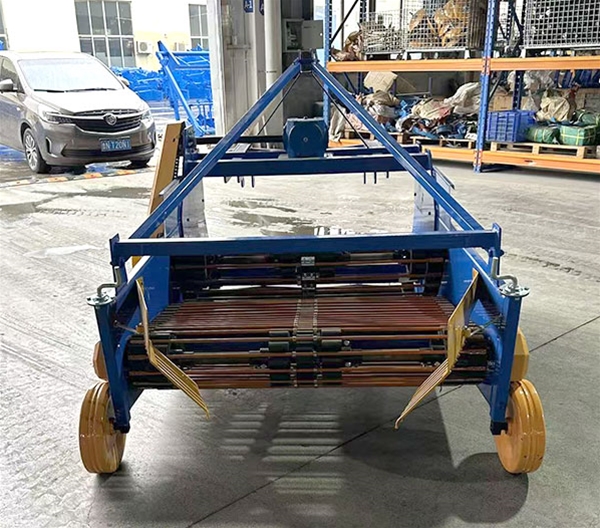 4UY-130中藥材收獲機